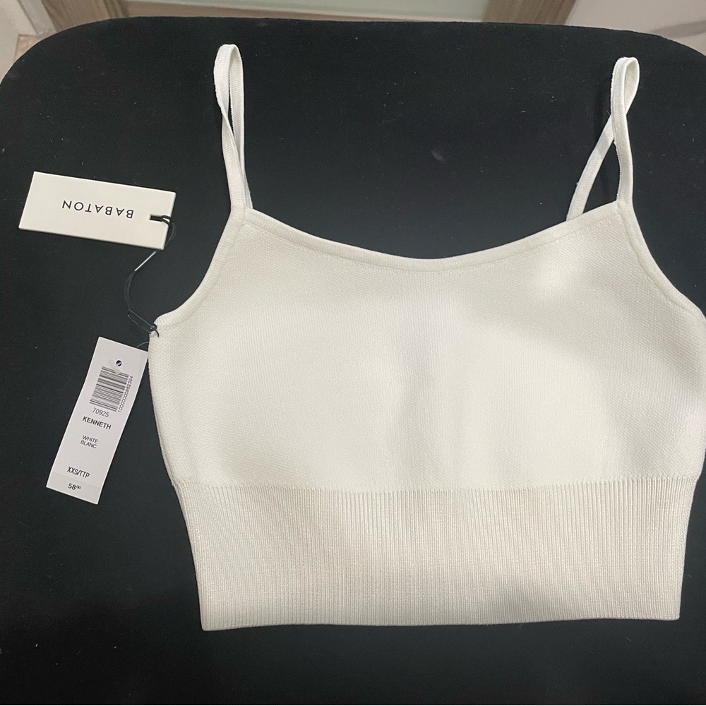 Never used with Tags Aritizia Babaton Kenneth Crop Top White XXS